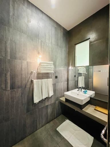 Bathroom at Moi Koggala by DBI in Habaraduwa